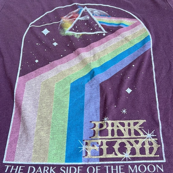 Pink Floyd Dark Side of the Moon maroon crew neck concert graphic t-shirt - Picture 12 of 12